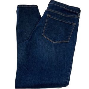 Old Navy Rockstar Super Skinny High Rise